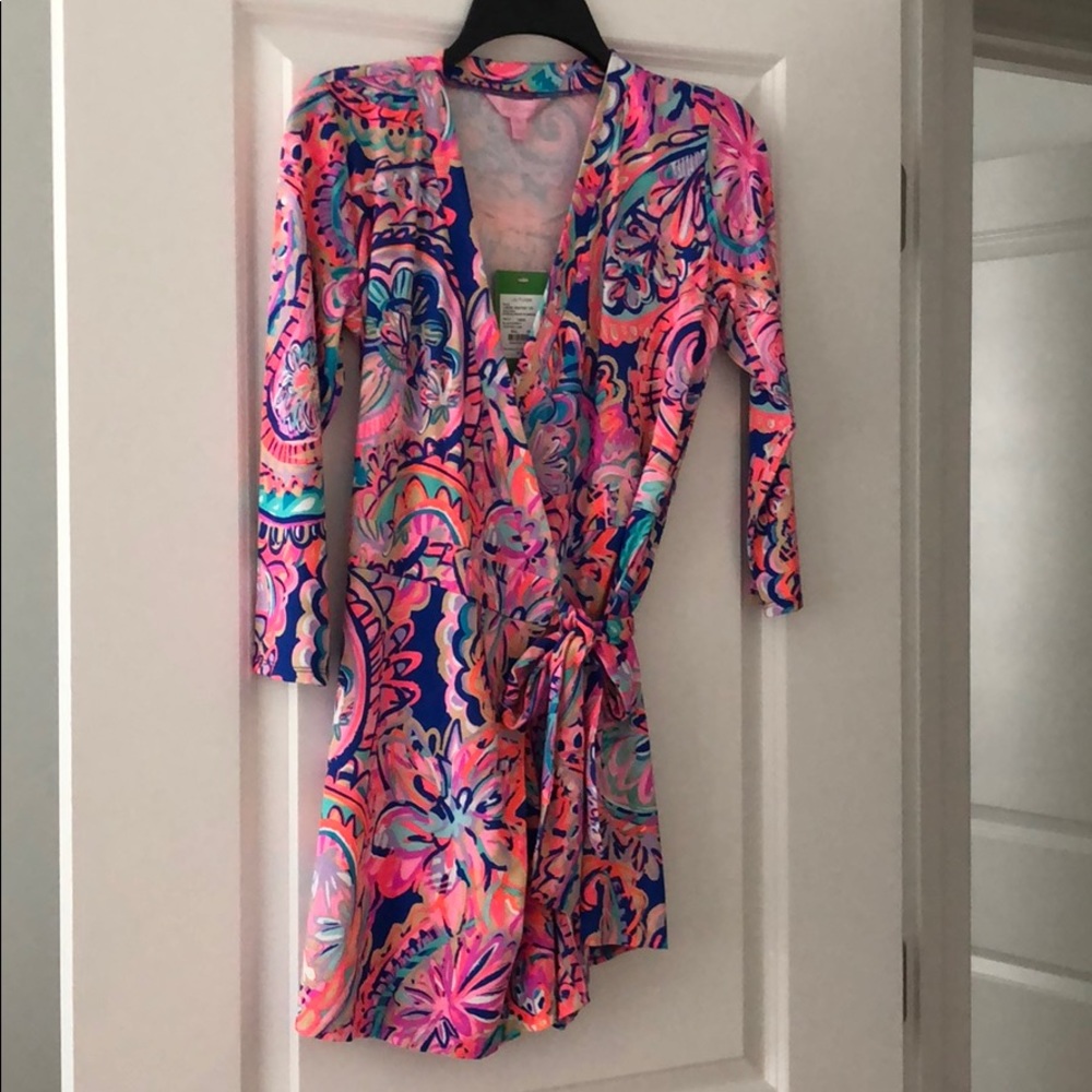 Lilly Pulitzer wrap around romper size xs